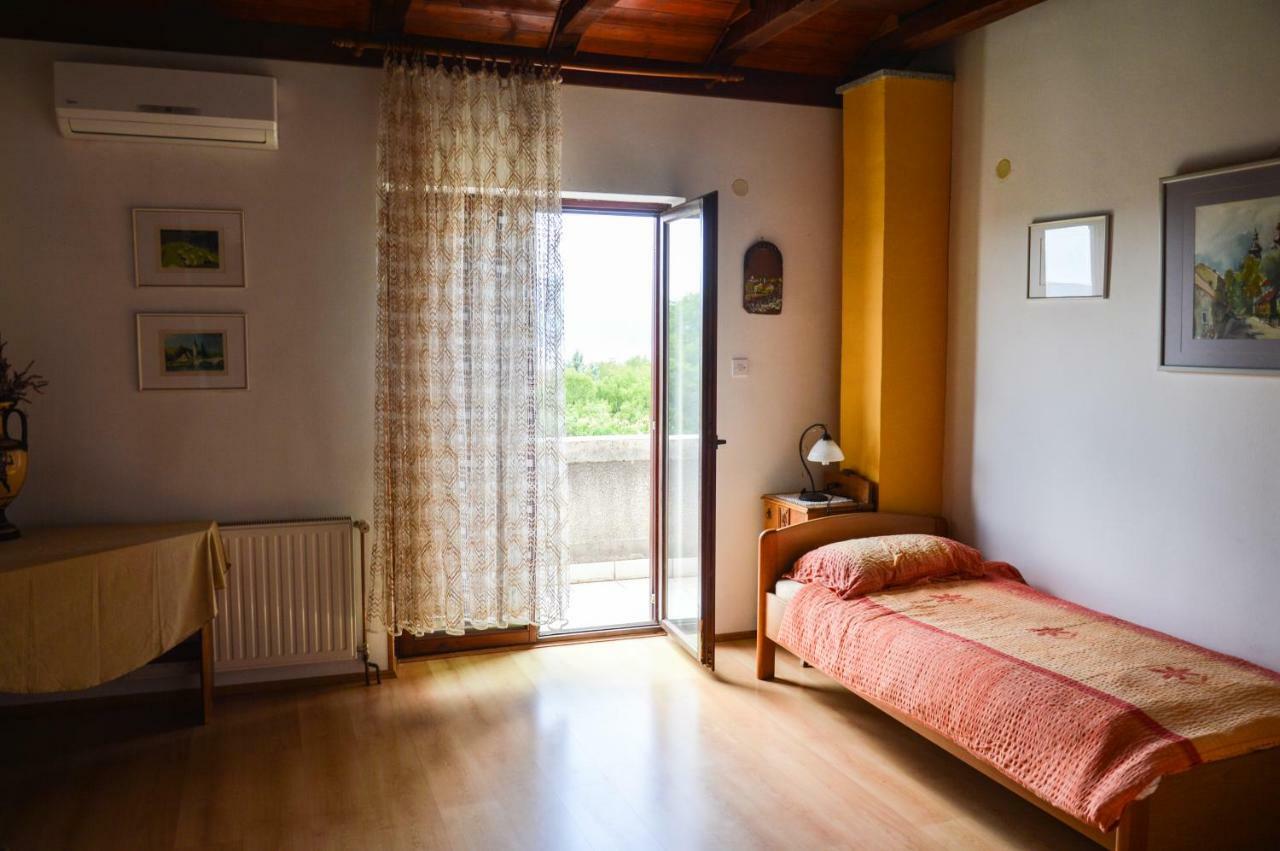 Apartment Zoja Pinezići 외부 사진